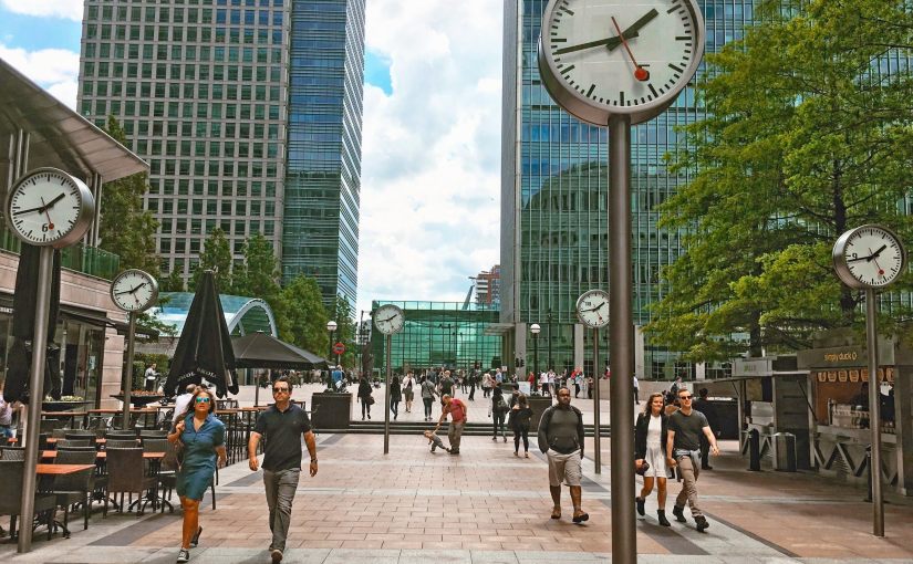 ¿Cuándo retroceden los relojes? Y… ¿por qué seguimos cambiando la&nbsp;hora?